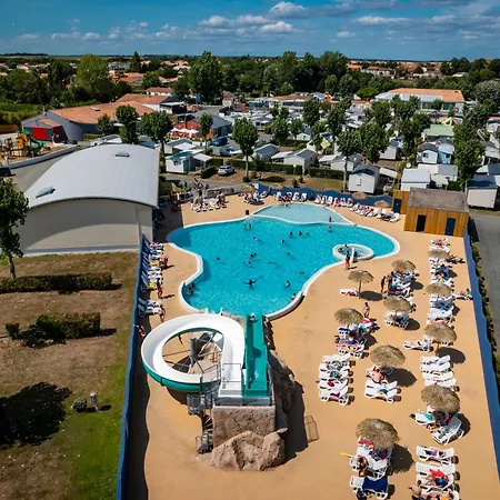 Camping Maeva Club L'atlantique Campsite 4*