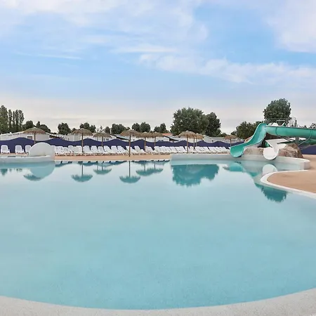 Campsite Camping Maeva Club L'atlantique Angles (Vendee)
